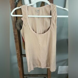 Izod size XL tan Shapewear top